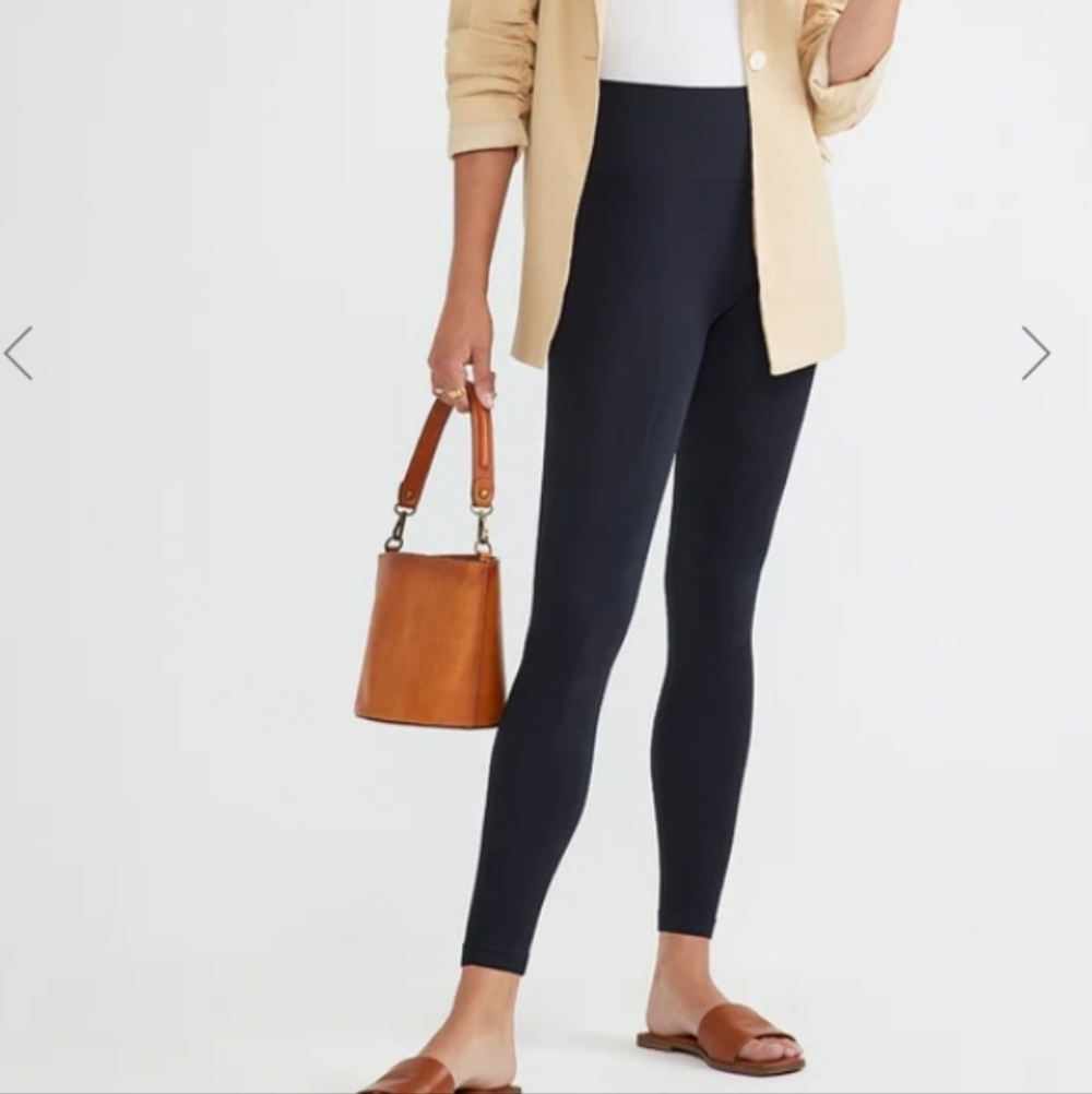 Yummie Black Seamless Shaping Leggings